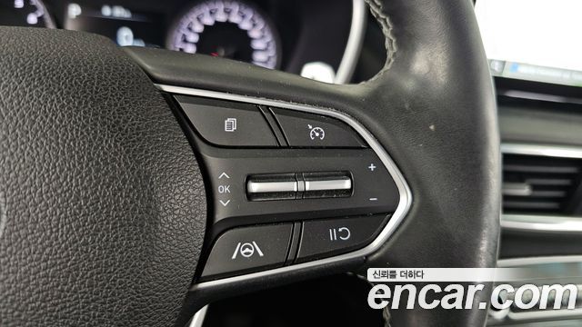 Hyundai Santafe 2023 — photo 29