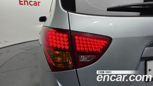 Hyundai Veracruz 2011 — photo 9