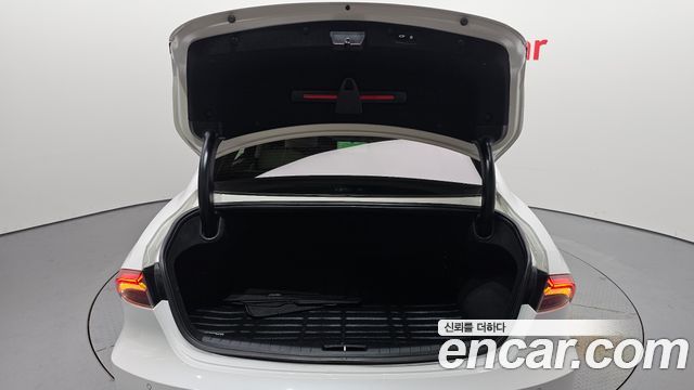 Hyundai Grandeur 2022 — photo 26