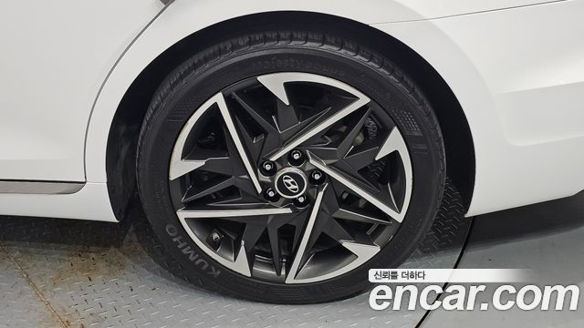 Hyundai Grandeur 2022 — photo 7