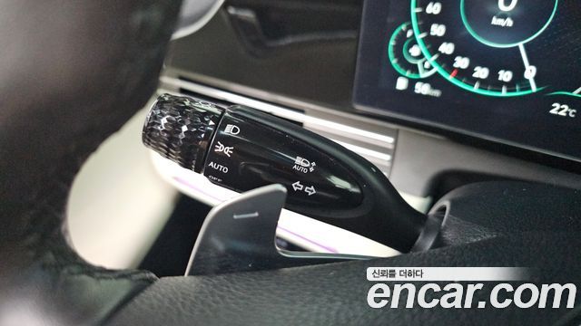 Hyundai Grandeur 2022 — photo 28