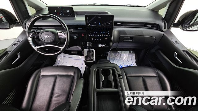 Hyundai Staria 2022 — photo 7