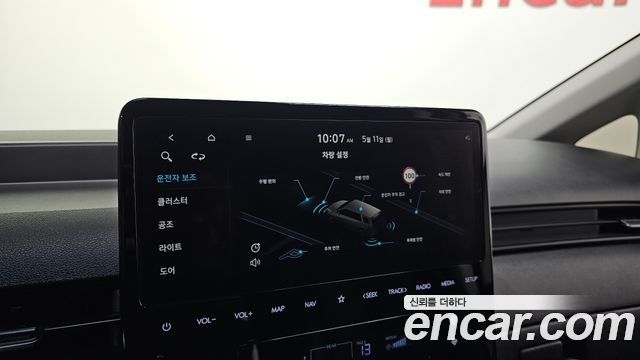 Hyundai Staria 2022 — photo 18