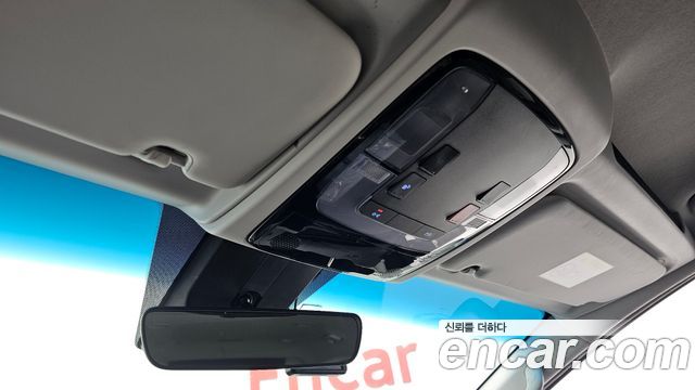 Hyundai Staria 2022 — photo 19