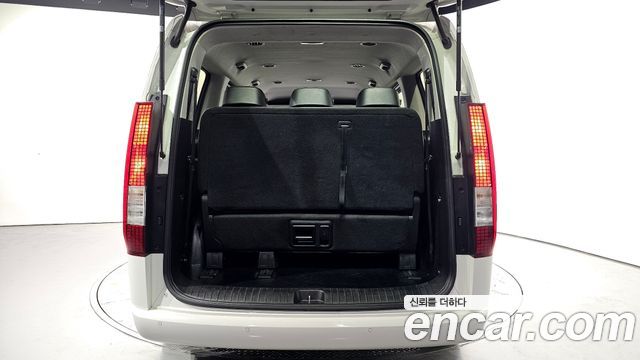 Hyundai Staria 2022 — photo 20