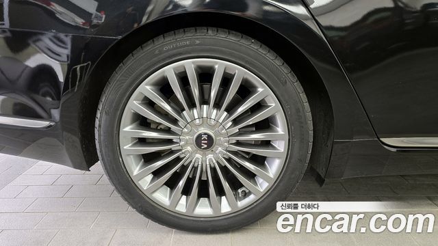 Kia K9 2019 — photo 5