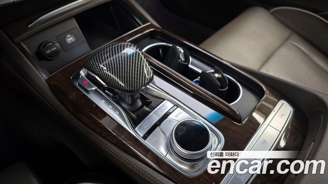 Kia K9 2019 — photo 12
