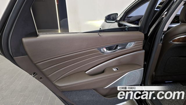 Kia K9 2019 — photo 15