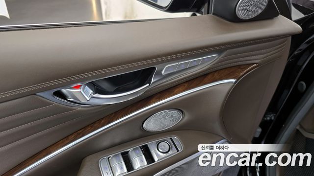 Kia K9 2019 — photo 28