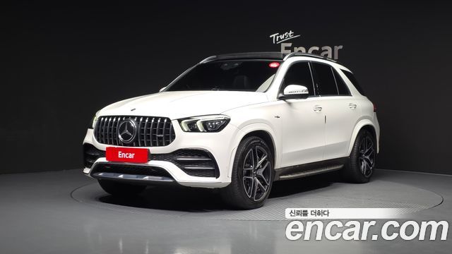 Mercedes-Benz GLE-Class 2021 — photo 1