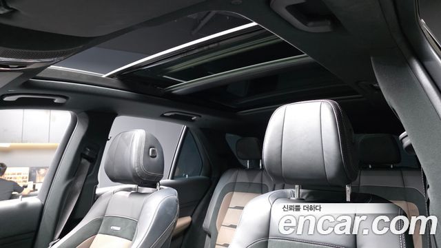 Mercedes-Benz GLE-Class 2021 — photo 18