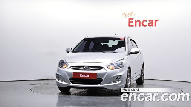 Hyundai Accent 2014 — photo 3