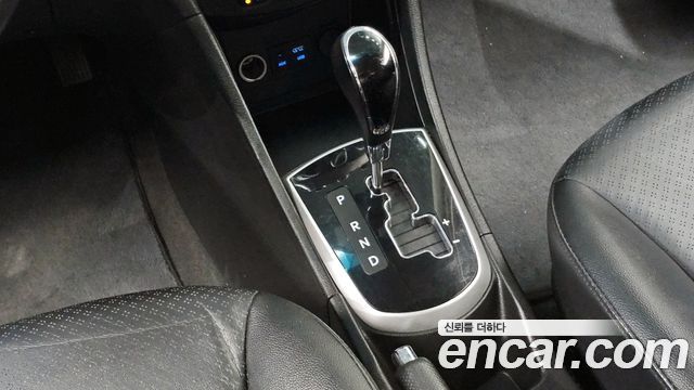 Hyundai Accent 2014 — photo 9