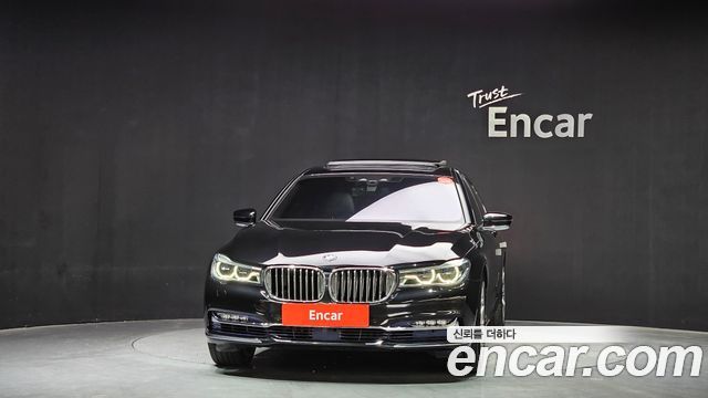 BMW 7-Series 2016 — photo 3