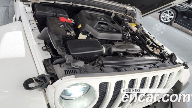 Jeep Wrangler 2019 — photo 6