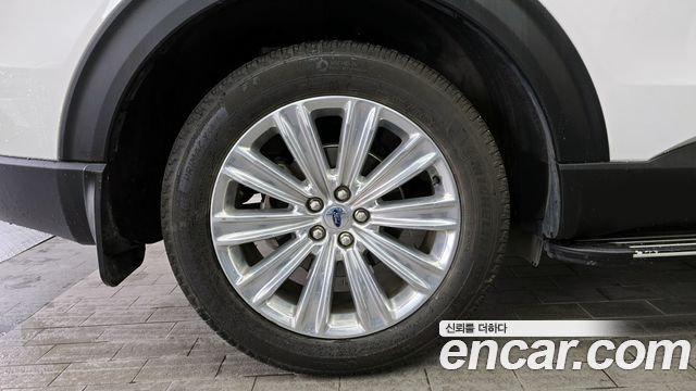 Ford Explorer 2021 — photo 5