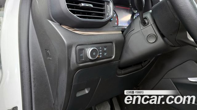 Ford Explorer 2021 — photo 17
