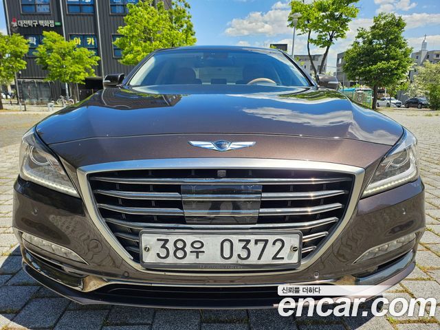 Genesis G80 2017 — photo 1