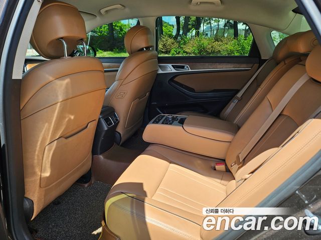 Genesis G80 2017 — photo 9