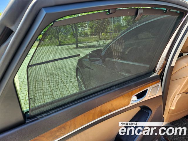 Genesis G80 2017 — photo 10