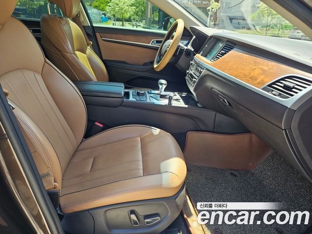 Genesis G80 2017 — photo 14