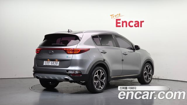 Kia Sportage 2019 — photo 2