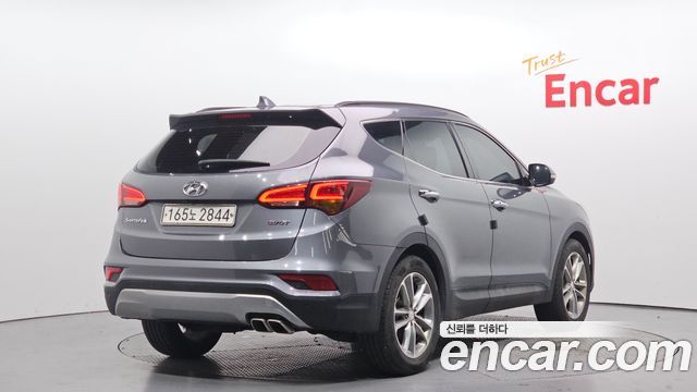 Hyundai Santafe 2016 — photo 2