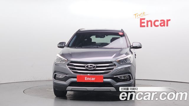 Hyundai Santafe 2016 — photo 3