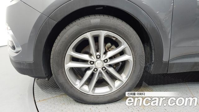 Hyundai Santafe 2016 — photo 5