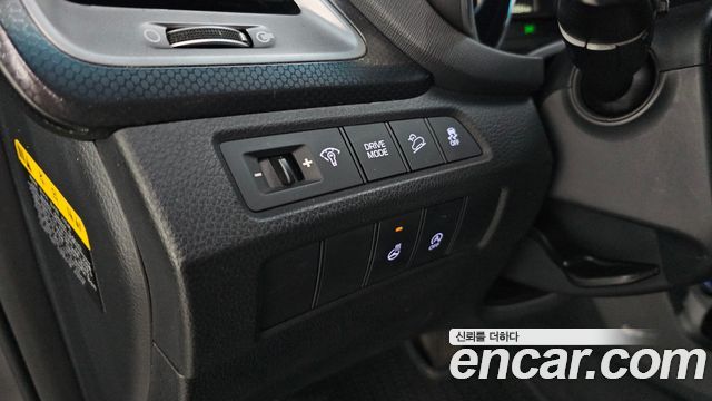 Hyundai Santafe 2016 — photo 17