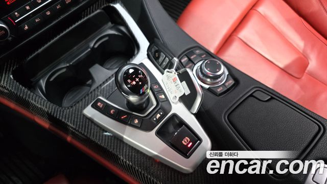 BMW M6 2013 — photo 9
