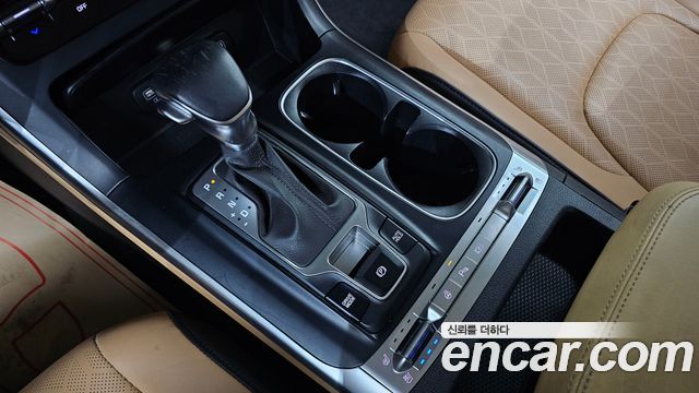 Kia Canival 2022 — photo 9