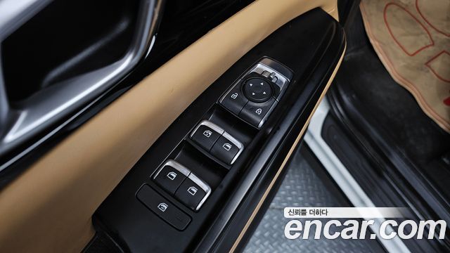 Kia Canival 2022 — photo 12