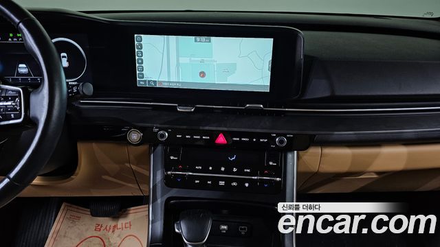 Kia Canival 2022 — photo 15