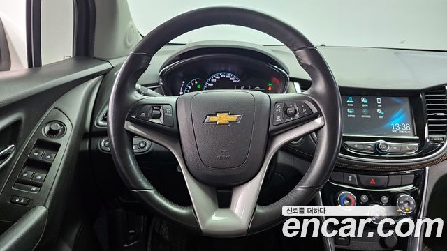 Chevrolet Korea Trax 2018 — photo 19