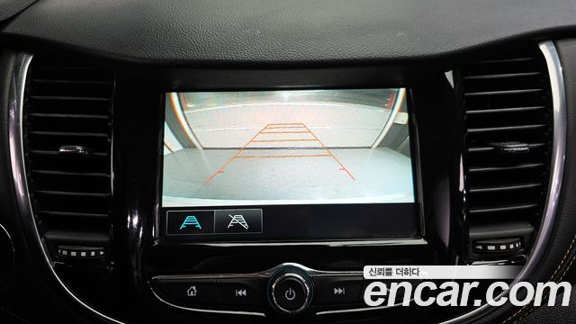 Chevrolet Korea Trax 2018 — photo 21