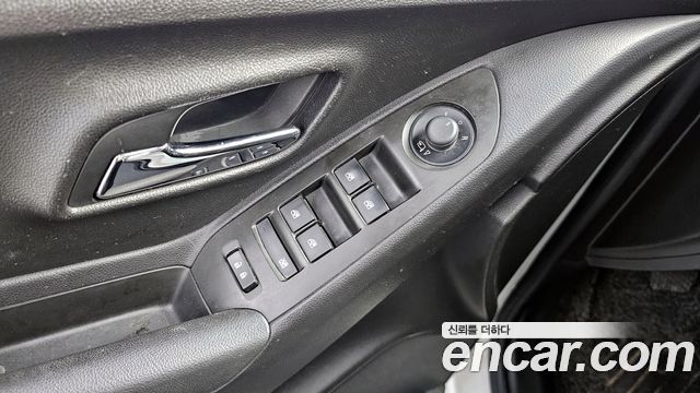 Chevrolet Korea Trax 2018 — photo 23