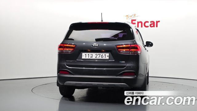 Kia Sorento 2015 — photo 4