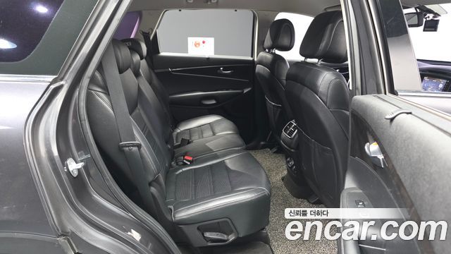Kia Sorento 2015 — photo 12