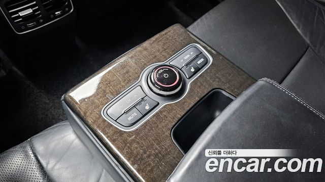 Kia K7 2014 — photo 28