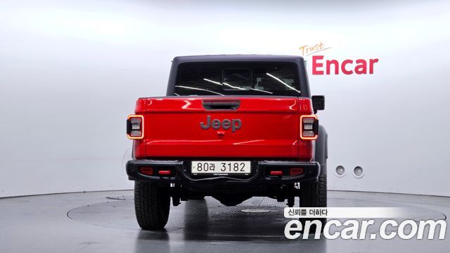 Jeep Gladiator 2021 — photo 4