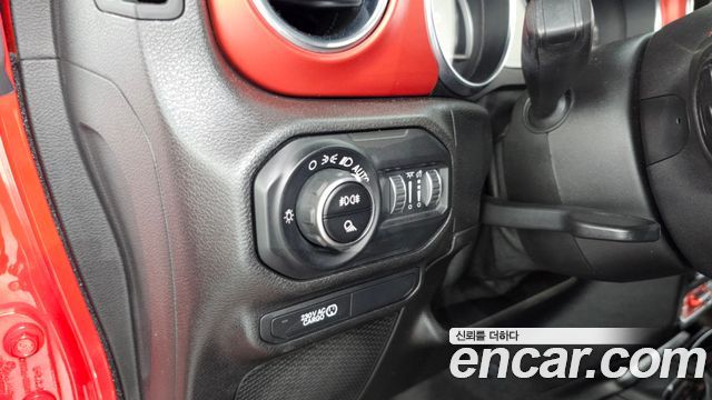 Jeep Gladiator 2021 — photo 26
