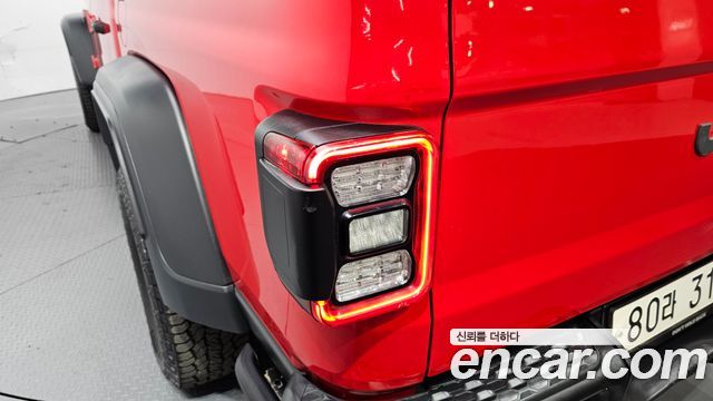 Jeep Gladiator 2021 — photo 9