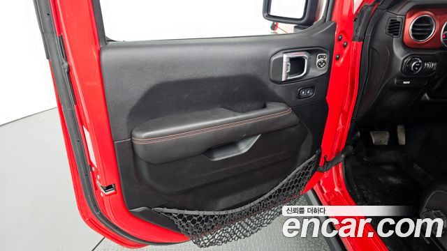 Jeep Gladiator 2021 — photo 14