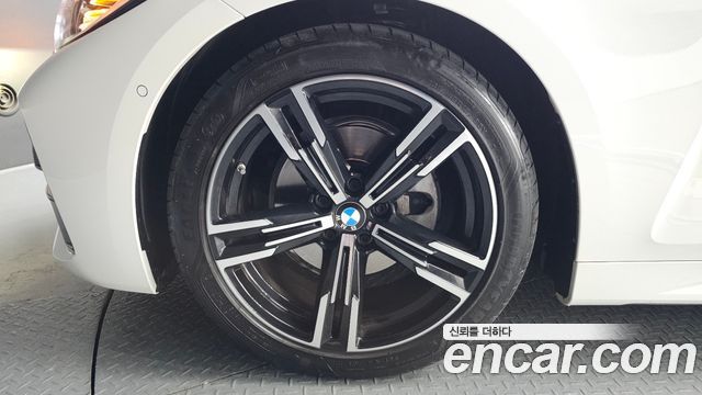 BMW 4-Series 2023 — photo 5