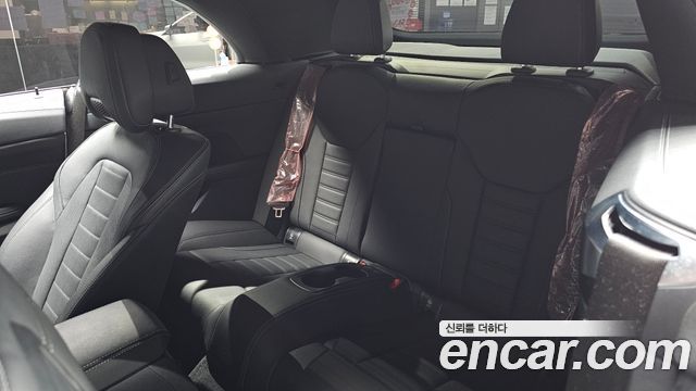 BMW 4-Series 2023 — photo 18