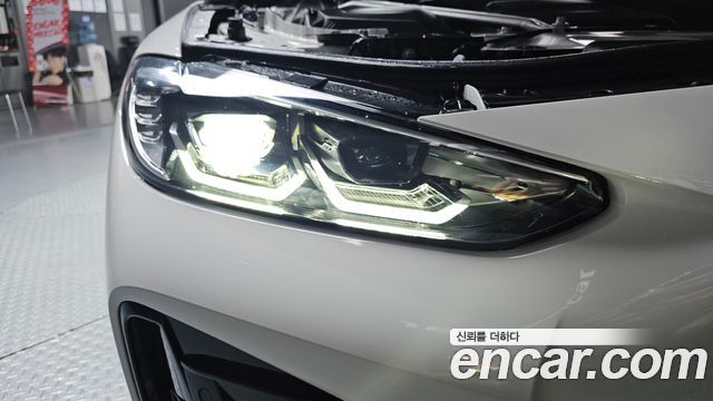 BMW 4-Series 2023 — photo 8