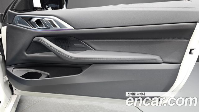 BMW 4-Series 2023 — photo 15