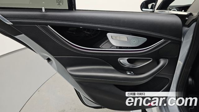 Mercedes-Benz AMG GT 2022 — photo 15