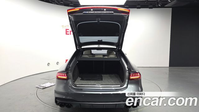 Audi A7 2022 — photo 33